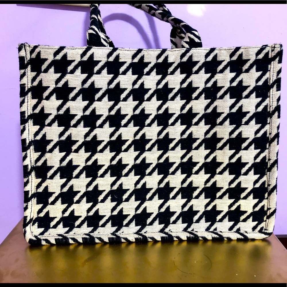H&M houndstooth shopper